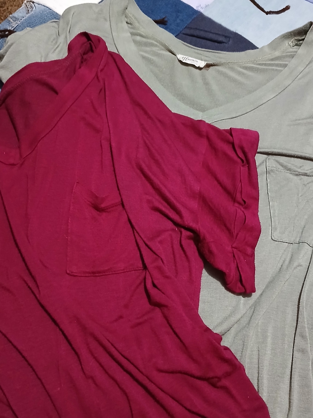 Women’s Pocket Tee - Burgundy and Sage |